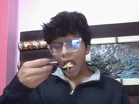 maskedman699 online show from November 2025 08:03:02 AM