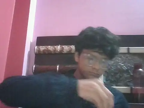 maskedman699 online show from November 2025 05:52:02 AM