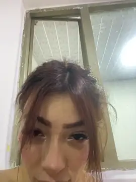 Snapshot of DAKOTA_SAKURA chatting on May 2026 01:02:02 AM DAKOTA SAKURA online show from May 2026 01:02:02 AM