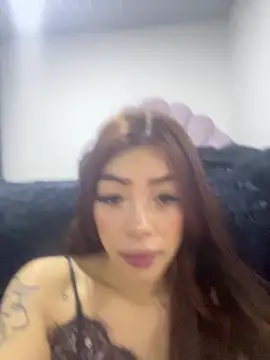 Snapshot of DAKOTA_SAKURA chatting on May 2026 01:15:01 PM DAKOTA SAKURA online show from May 2026 01:15:01 PM