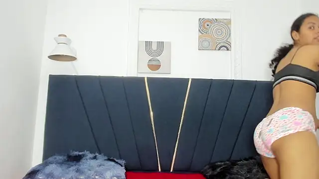 Snapshot of naomi_x0 chatting on February 2026 12:16:02 PM naomi x0 online show from February 2026 12:16:02 PM