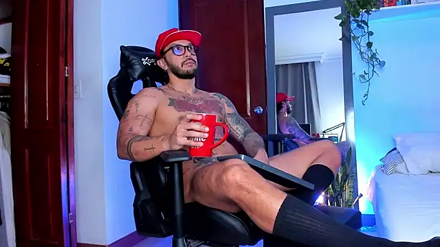 JotaCeliz online show from February 2026 11:07:01 AM