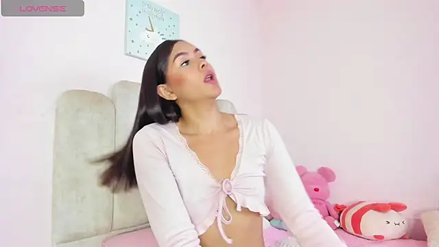 Snapshot of paula_cosiio chatting on November 2025 02:39:01 PM paula cosiio online show from November 2025 02:39:01 PM