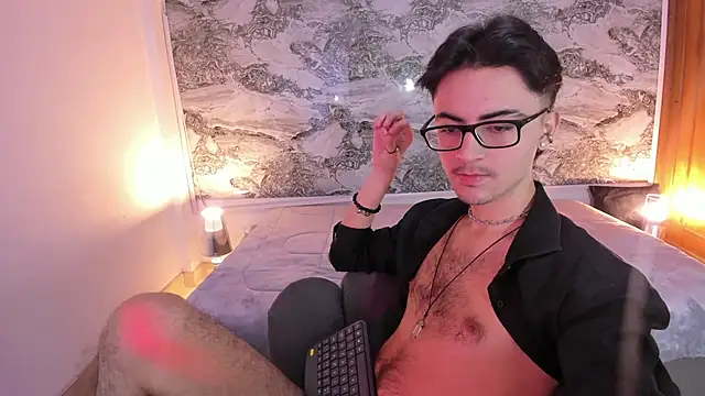 Snapshot of Im_Dayros chatting on November 2025 07:25:01 PM Im Dayros online show from November 2025 07:25:01 PM