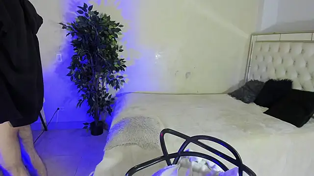 Snapshot of Im_Dayros chatting on November 2025 07:47:01 PM Im Dayros online show from November 2025 07:47:01 PM