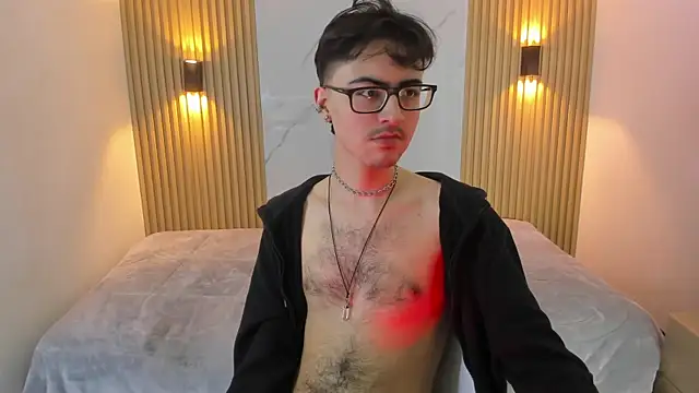 Snapshot of Im_Dayros chatting on November 2025 07:47:01 PM Im Dayros online show from November 2025 07:47:01 PM