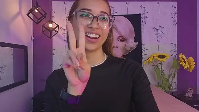 Antonella mc online show from March 2026 12:38:01 PM