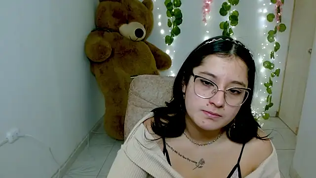 Snapshot of jasmine1609 chatting on November 2025 02:39:02 PM jasmine1609 online show from November 2025 02:39:02 PM