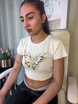 Snapshot of ZoeJohnson_Pink chatting on February 2026 09:25:01 PM ZoeJohnson Pink online show from February 2026 09:25:01 PM