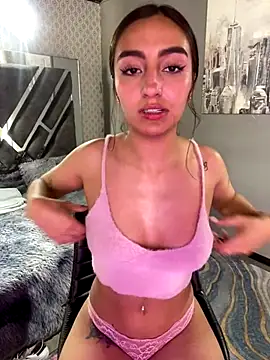 ZoeJohnson Pink online show from January 2026 05:27:02 PM