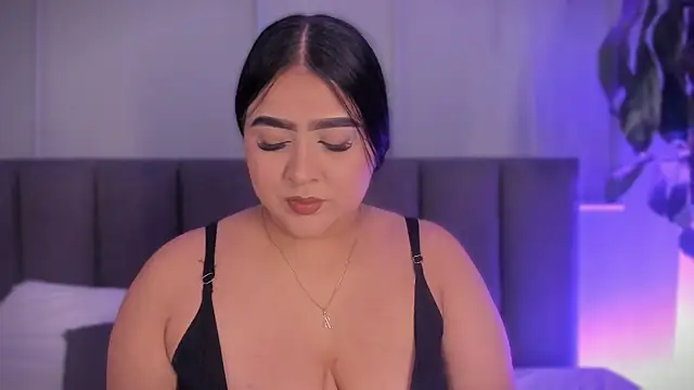 Snapshot of alejandrarojas_ chatting on July 2026 07:47:02 PM alejandrarojas online show from July 2026 07:47:02 PM