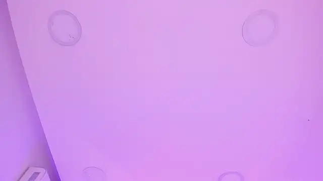 alejandrarojas  online show from April 2026 01:03:01 PM