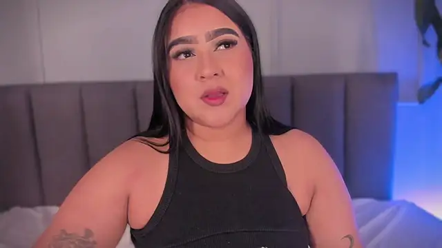 Snapshot of alejandrarojas_ chatting on July 2026 07:33:02 PM alejandrarojas online show from July 2026 07:33:02 PM