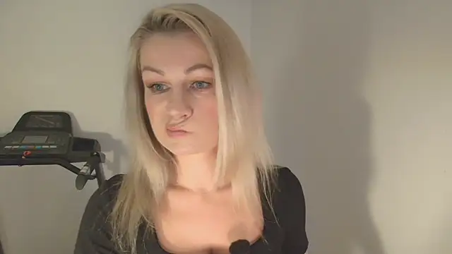 Sweet Eira online show from January 2026 03:59:02 PM