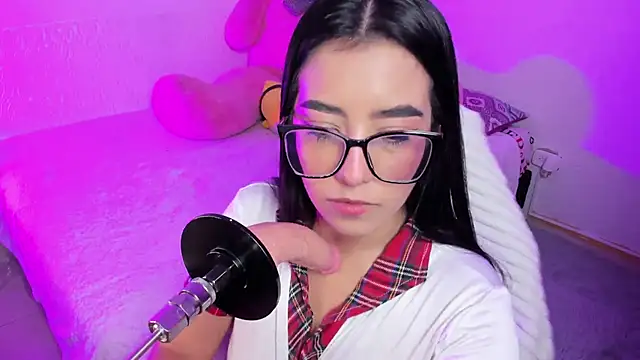 IbbieeBennett 1 online show from February 2026 03:48:01 AM