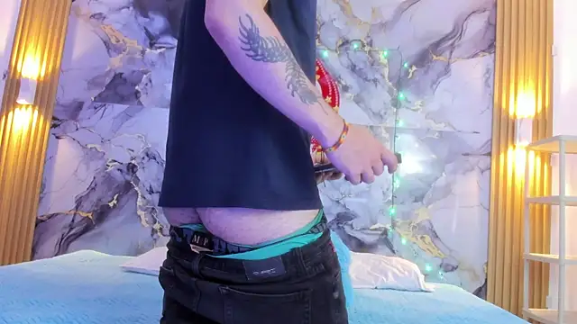 Dantee Dark online show from December 2025 08:25:02 PM