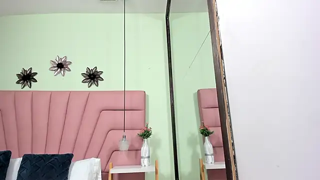 Ambar85 online show from March 2026 11:06:01 AM