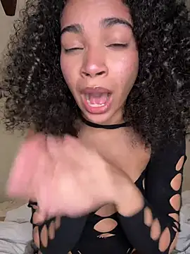 Kiki hammyy online show from March 2026 08:21:02 PM