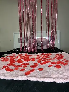 Kiki hammyy online show from February 2026 09:45:01 PM