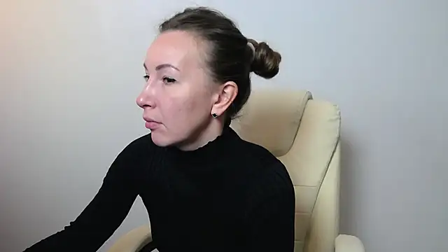Brandy Gem online show from April 2026 01:13:02 PM