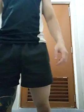 Valerious180 online show from December 2025 05:23:01 PM