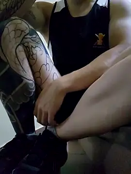 Valerious180 online show from February 2026 04:42:02 PM