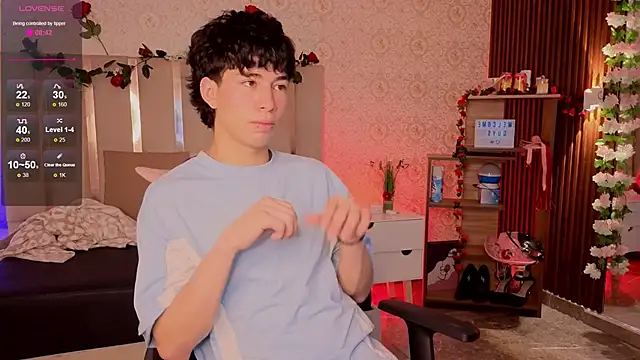 kaelwolf tay online show from February 2026 07:57:02 PM