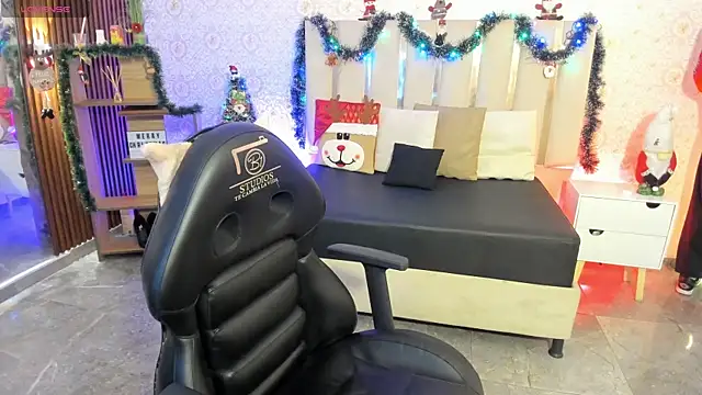 kaelwolf tay online show from January 2026 07:29:01 PM