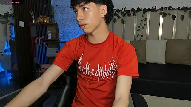 kaelwolf tay online show from February 2026 07:13:01 PM