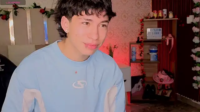 kaelwolf tay online show from February 2026 07:25:02 PM