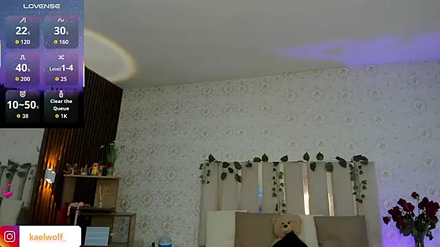 kaelwolf tay online show from February 2026 07:10:02 PM