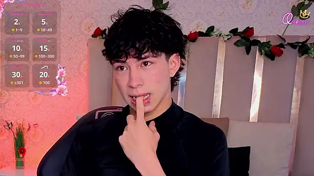 kaelwolf tay online show from February 2026 07:03:01 PM