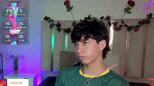 kaelwolf tay online show from March 2026 07:17:01 PM