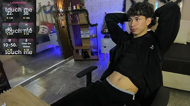 kaelwolf tay online show from January 2026 07:19:02 PM