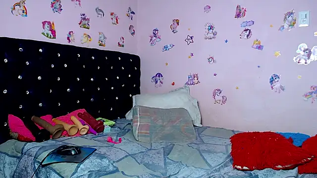 ShantalTsFox online show from March 2026 06:28:02 AM