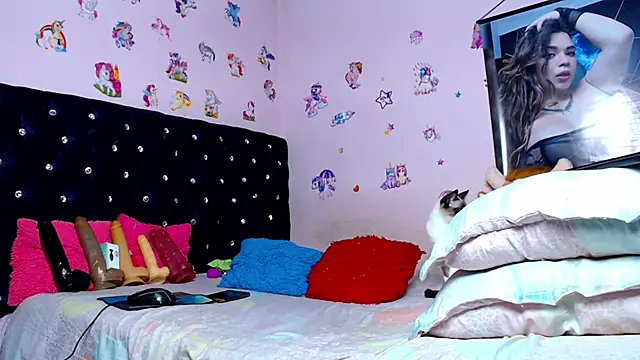 ShantalTsFox online show from April 2026 01:08:01 AM