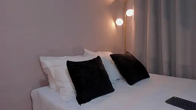 owen seth1 online show from March 2026 10:15:02 PM