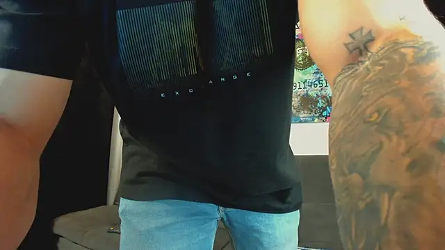 owen seth1 online show from December 2025 11:33:02 PM