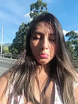 Snapshot of Catalina_ramos chatting on June 2026 09:53:02 PM Catalina ramos online show from June 2026 09:53:02 PM