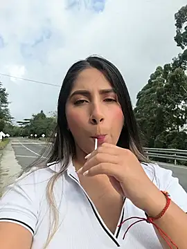 Snapshot of Catalina_ramos chatting on June 2026 09:09:02 PM Catalina ramos online show from June 2026 09:09:02 PM