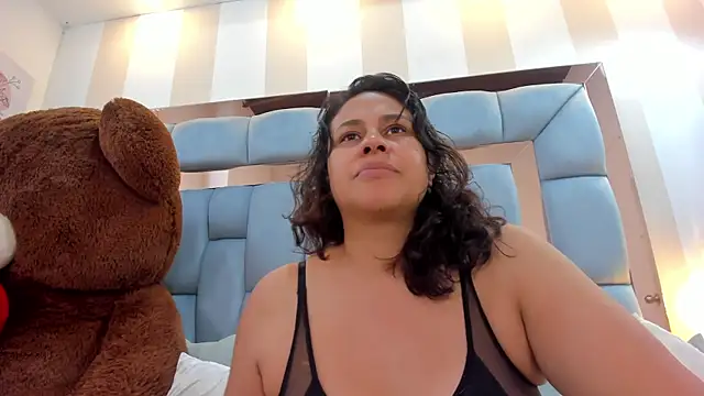 lissaharris online show from February 2026 03:50:01 AM