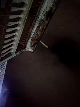 Snapshot of alessa_xxx chatting on April 2026 04:35:01 AM alessa xxx online show from April 2026 04:35:01 AM