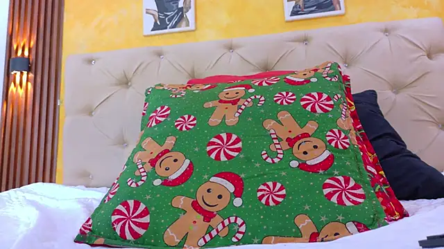 dayis miller online show from April 2026 09:09:02 PM