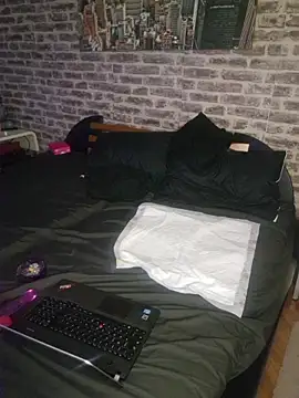 SquirtPassion1995 online show from April 2026 07:42:01 PM