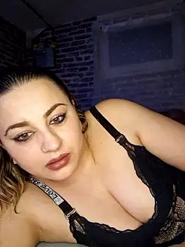 SquirtPassion1995 online show from January 2026 11:55:01 PM