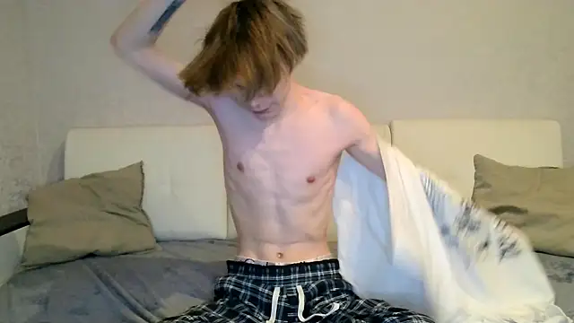 xWannalove online show from November 2025 07:47:01 PM