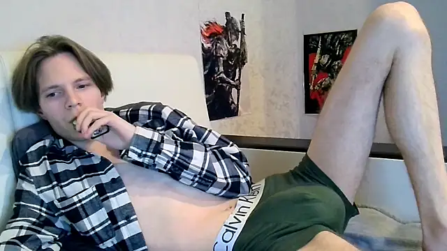 xWannalove online show from November 2025 08:31:02 PM