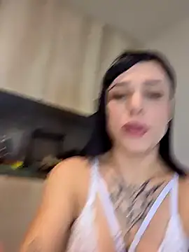 Snapshot of sweetfior chatting on April 2026 08:32:01 PM sweetfior online show from April 2026 08:32:01 PM