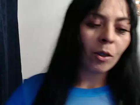 Paolahotty online show from November 2025 03:06:02 AM