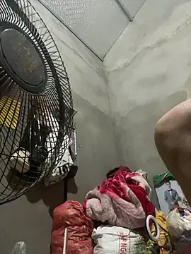 meganmeo online show from April 2026 05:27:02 PM